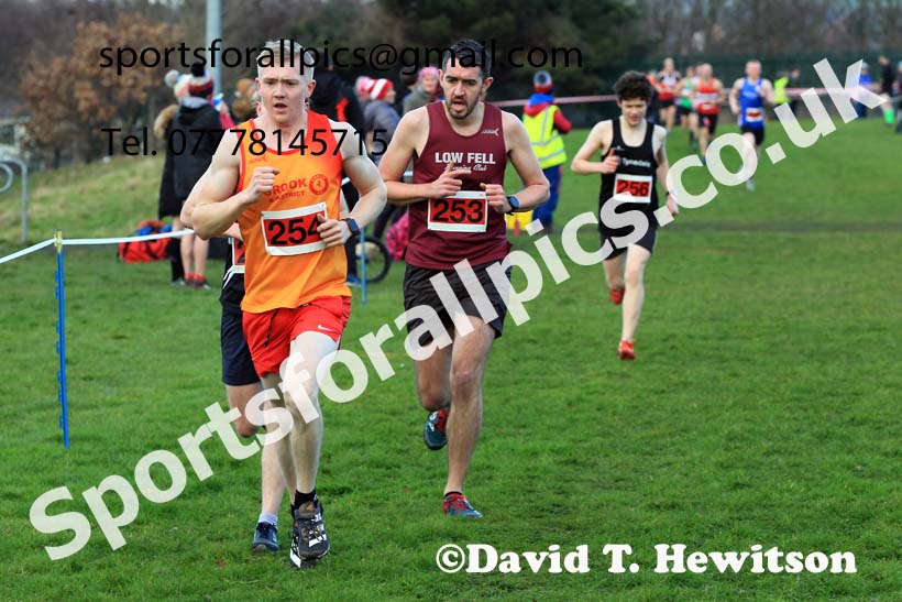 Senior mens 2022 Birtley Cross Country Relays. Photo: David T. Hewitson/Sports for All Pics